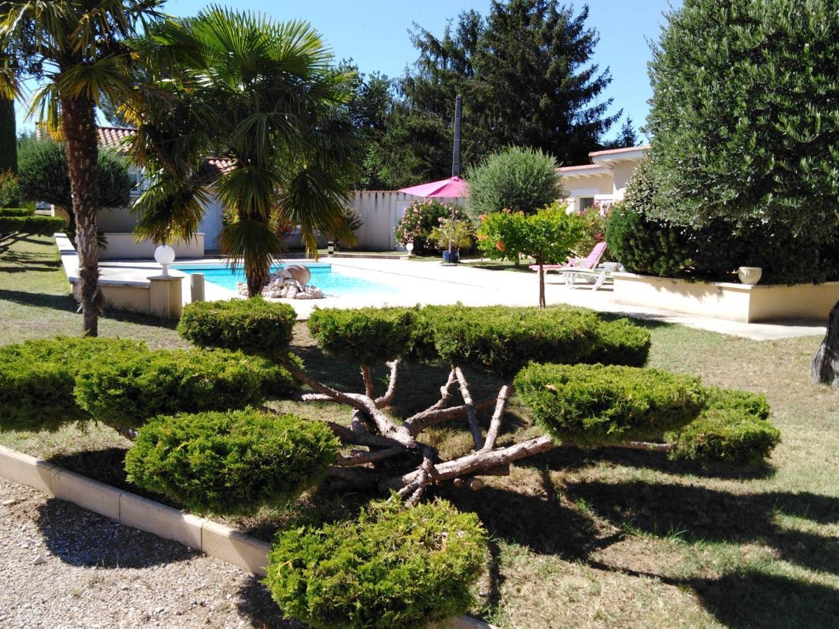 Coeuraccords, Spa & Bien-Etre Au Calme Naturiste Toute L'Annee Saint-Bardoux Exteriör bild
